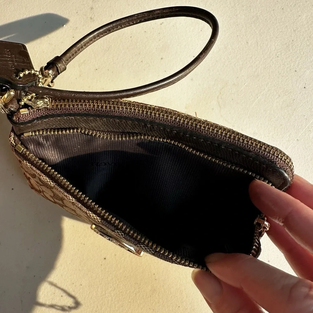 Coach Double Zip Signature Canvas Wristlet Wallet Pouch Brown Khaki EUC